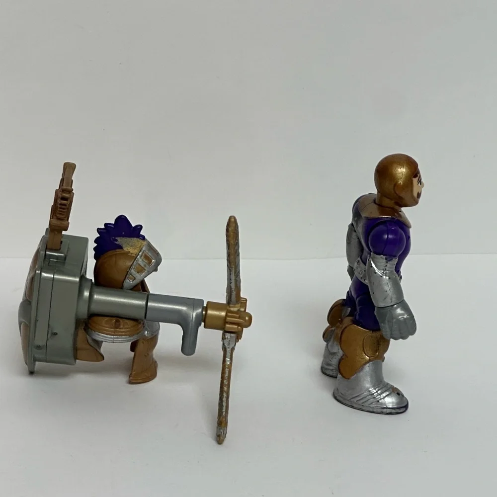 Imaginext SIR PETER THE KNIGHT Figure Tri Sword Armor Weapon 2012 Fisher Price